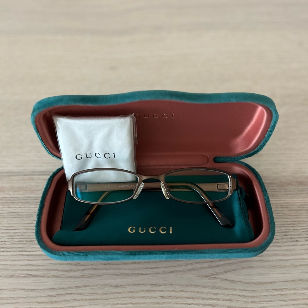 👓 Gucci Glasses GG2867